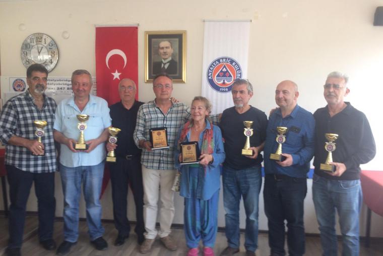 1 Mayıs Emek ve Dayanışma Bayramı kupa ödülleri sahiplerini buldu.